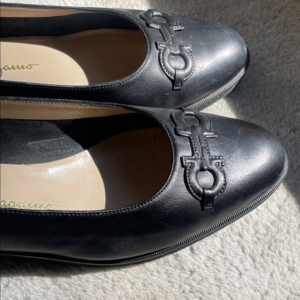 Salvatore Ferragamo Black Leather Loafers with Signature Detail